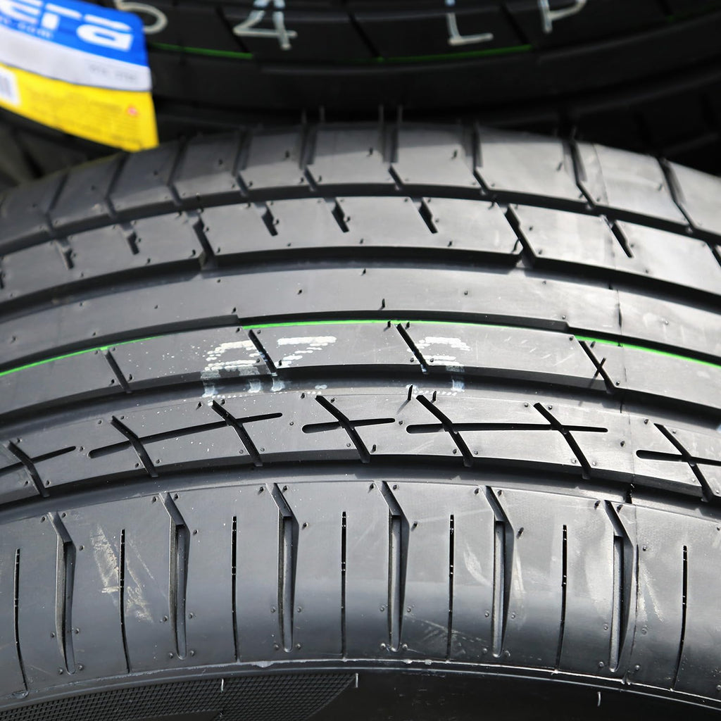 4 All Season 20 inch Tires R420