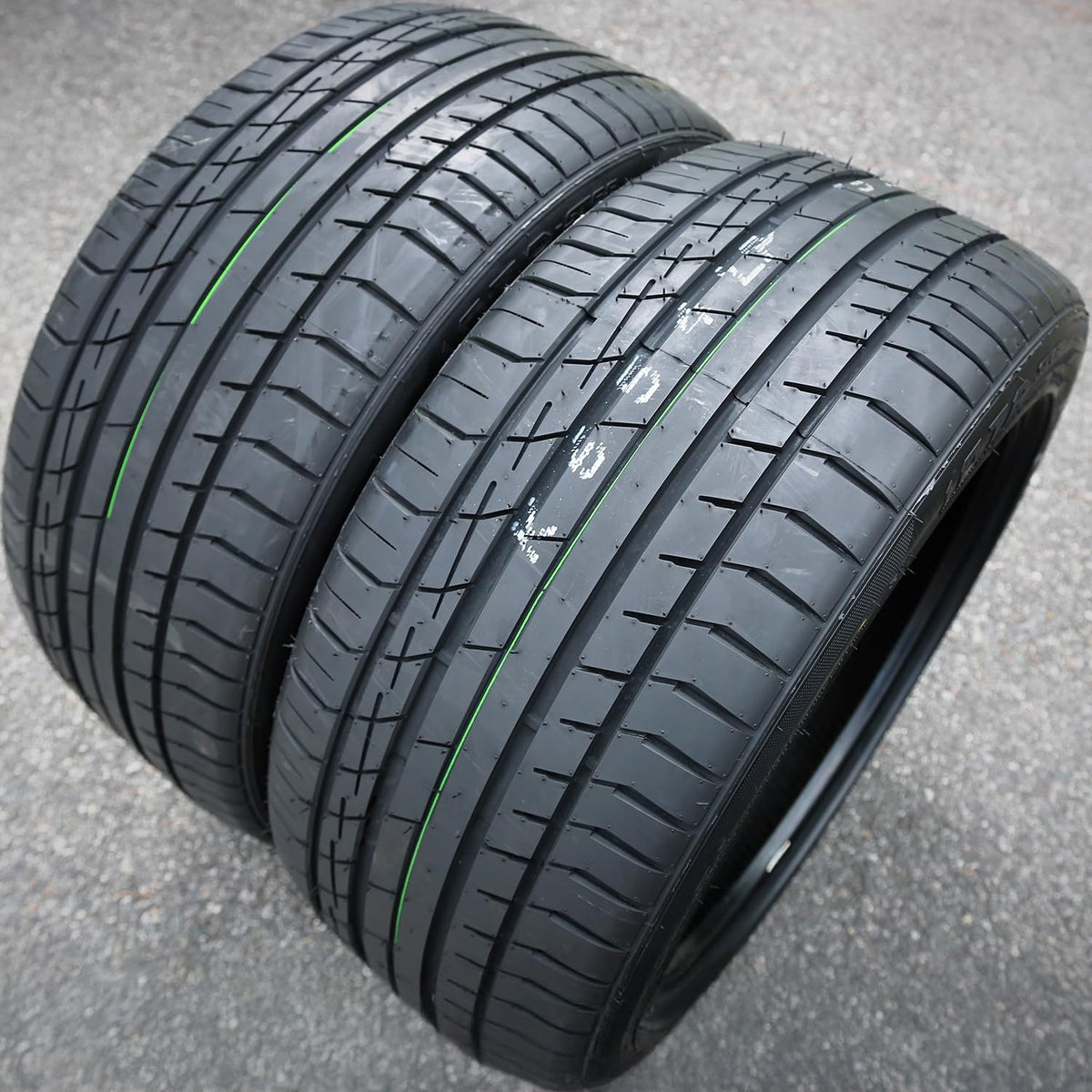 4 All Season 20 inch Tires R420