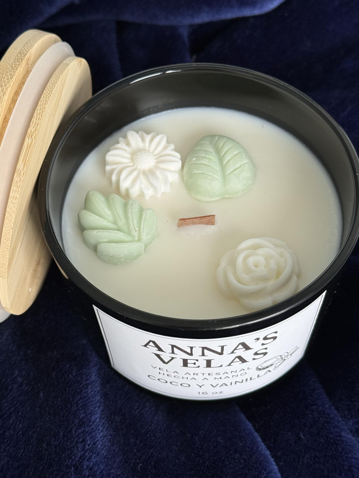 Handmade Soy Candle 16 oz D88289
